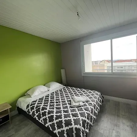 T3 90avrepublique Cosy Avec Balcon * Clermont-Ferrand