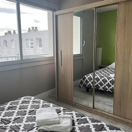 Apartment T3 90avrepublique Cosy Avec Balcon *