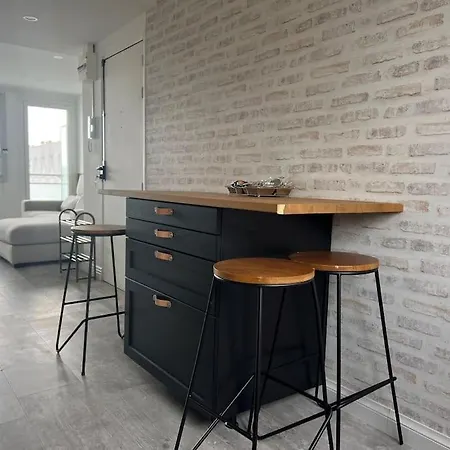 T3 90avrepublique Cosy Avec Balcon