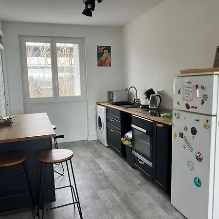Apartment T3 90avrepublique Cosy Avec Balcon *